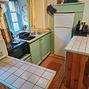 La Maison De Poupee Cosy Monts D'arree Bretagne Hébergement de vacances